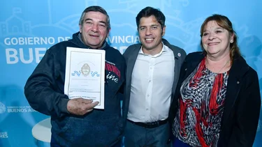  Programa Mi Escritura, Mi Casa: Kicillof incentiva el acceso a la vivienda tras la entrega de más de 350 títulos de propiedad