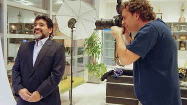 "Argentinidad al palo": la muestra fotográfica en la que aparecen Diego Maradona, Charly García, Carlos Menem y Susana Giménez