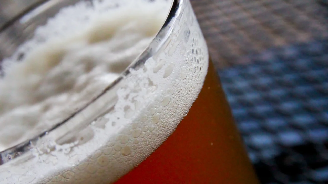 Cerveza.