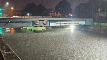 Tormentas en AMBA y PBA: más de mil evacuados y alerta roja por el temporal
