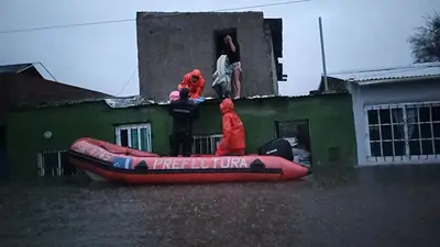 Tormentas en AMBA y PBA: miles de evacuados y más de 400 milímetros de agua registrados Tormentas en AMBA y PBA: miles de evacuados y más de 400 milímetros de agua registrados