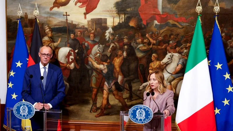 Alemania e Italia dicen líderes europeos están "lejos" de conversaciones sobre despliegue de tropas en Ucrania