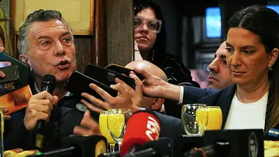 Macri apuntó contra Santiago Caputo y denunció: "Fue un intento de fraude digital" Macri apuntó contra Santiago Caputo y denunció: "Fue un intento de fraude digital"