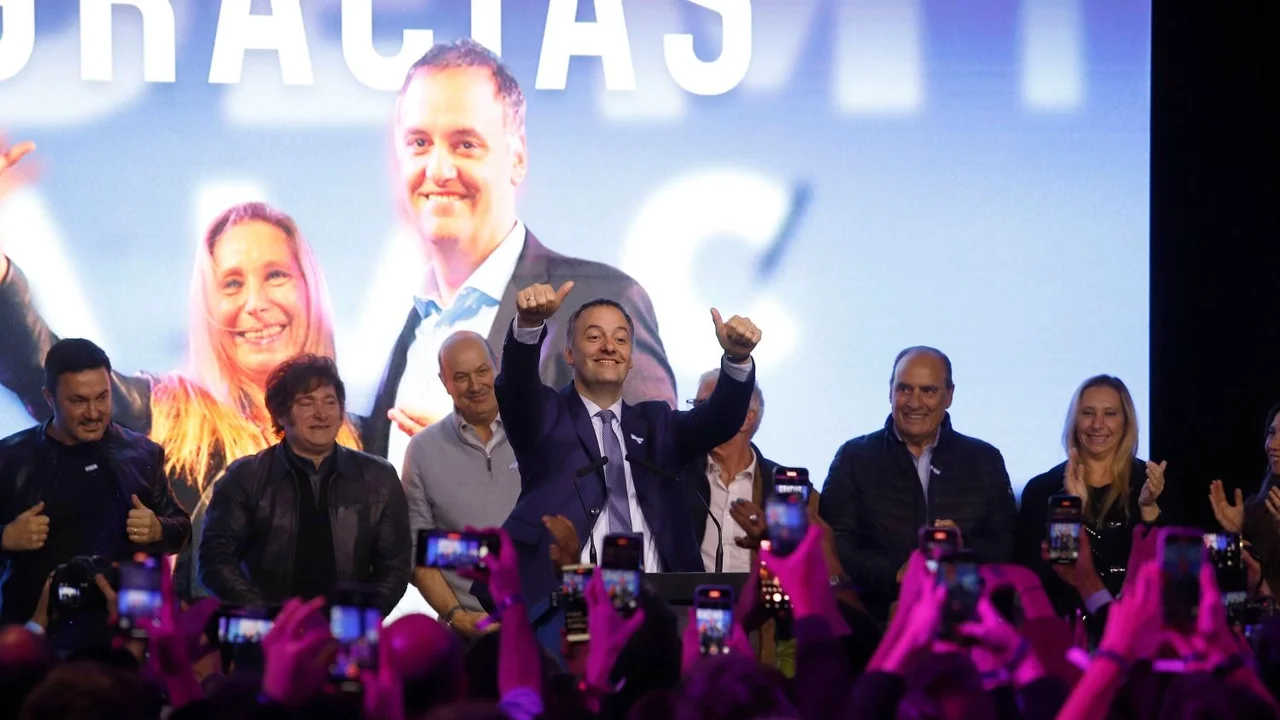 Anomia, náusea, desaliento y desencanto electoral