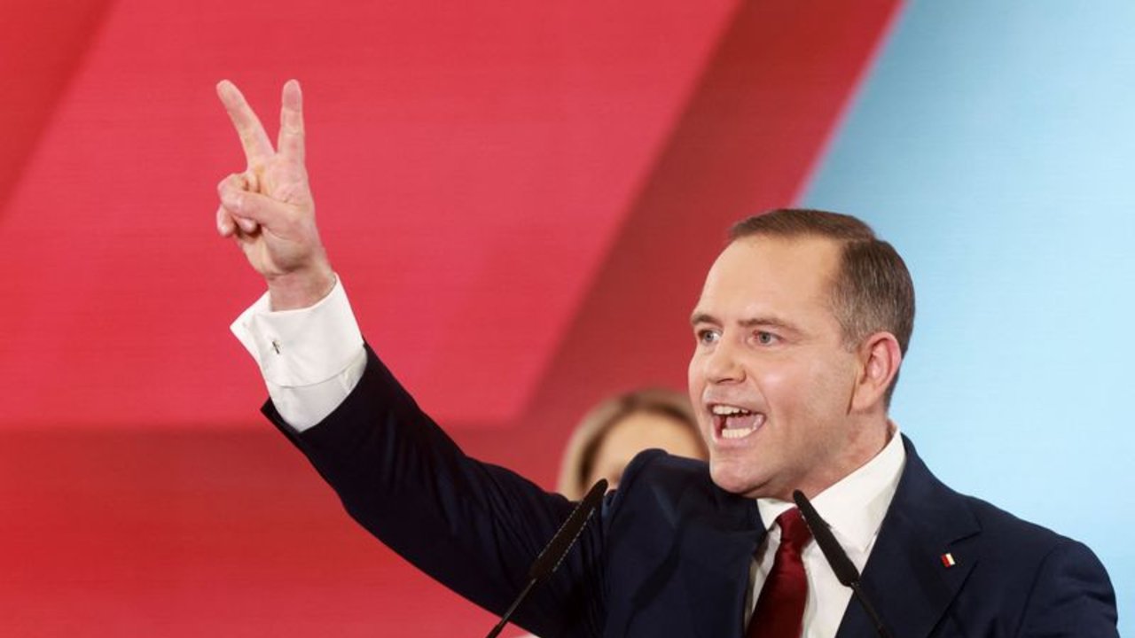 La estrecha ventaja del centrista polaco en las presidenciales deja en disputa la senda pro-UE