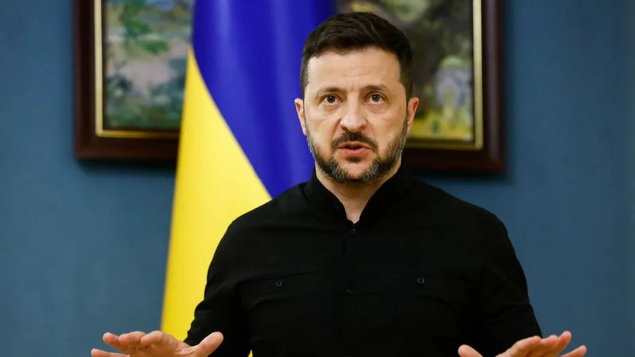 Zelenski dice que se considera una reunión entre Ucrania, Rusia, EEUU, la UE y el Reino Unido