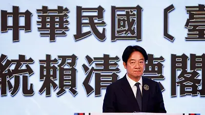 El presidente de Taiwán ofrece la paz a China, pero dice que la isla debe reforzar sus defensas El presidente de Taiwán ofrece la paz a China, pero dice que la isla debe reforzar sus defensas