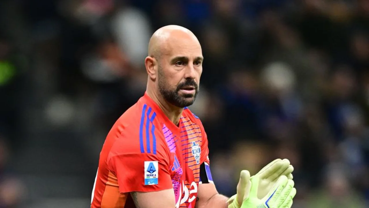 Pepe Reina, el exportero de España y Liverpool, anuncia su retiro del fútbol profesional