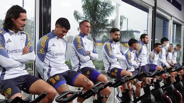 Chau Boca: limpieza total y fin de ciclo para 12 jugadores