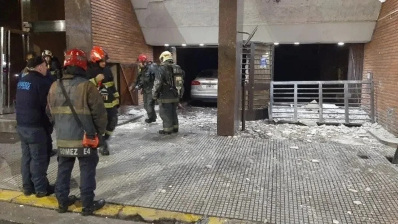 Recoleta: explotó la caldera de un edificio y más de 70 vecinos debieron ser evacuados