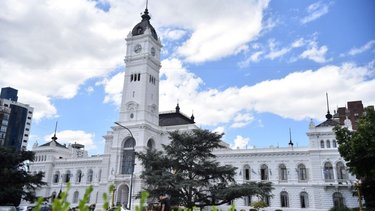 El minicipio de La Plata cerró 2024 con más de $71 mil millones de superávit fiscal