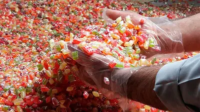 Por qué cierra Lipo, la fábrica de caramelos nacionales. Por qué cierra Lipo, la fábrica de caramelos nacionales.