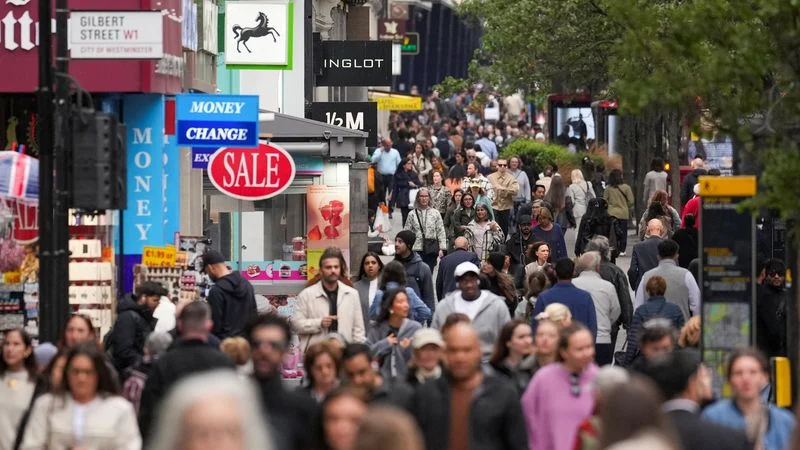 La inflación de Reino Unido se dispara al 3,5%, más de lo previsto