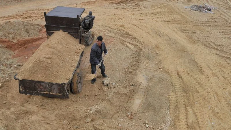 La poca diversidad de los mercados de minerales críticos podría amenazar la industria, según la AIE