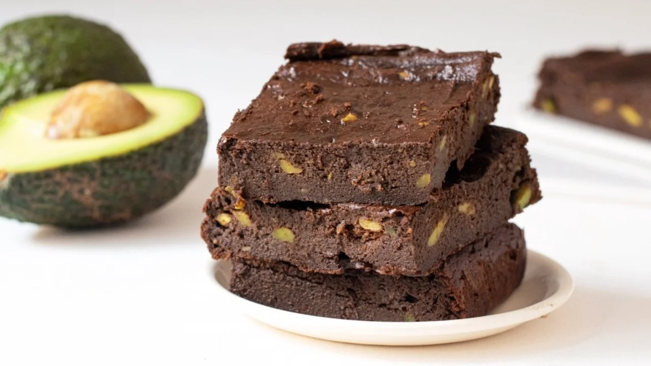Brownies con palta.