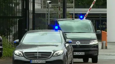 Alemania detiene a menores en una operación contra un grupo "terrorista" de ultraderecha Alemania detiene a menores en una operación contra un grupo "terrorista" de ultraderecha