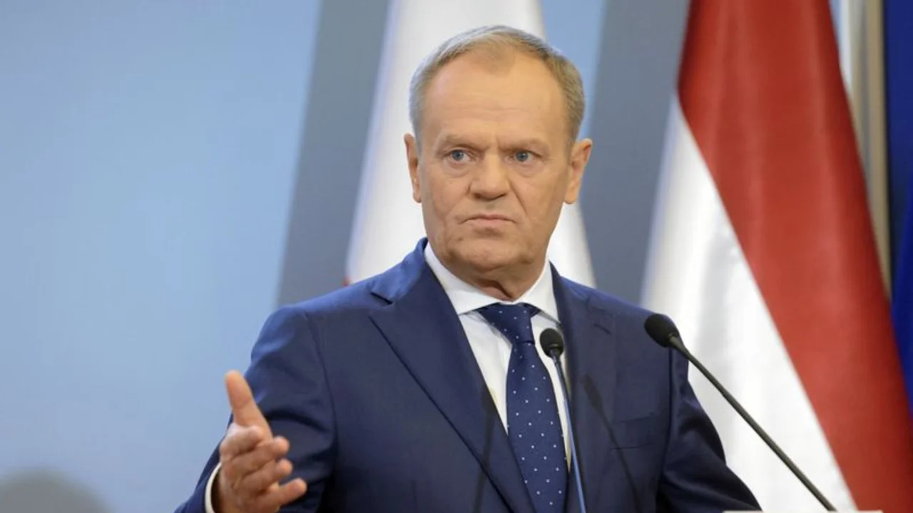 Polonia interviene al avistar un barco ruso de la "flota en la sombra" cerca de un cable eléctrico