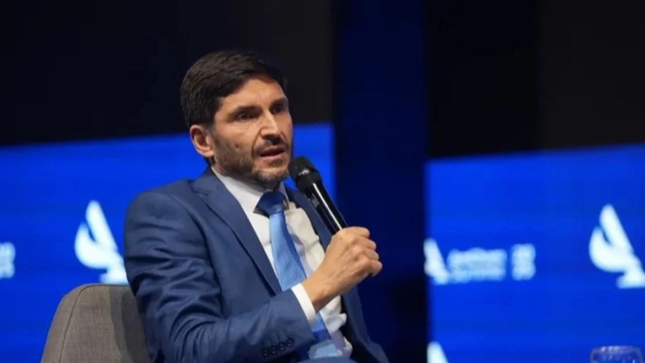 Pullaro justificó a Milei por su defensa a los evasores de impuestos: "Economías legales que tienen informalidad"