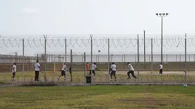 Intento de deportación a Sudán del Sur de la administración Trump violó orden judicial, según juez Intento de deportación a Sudán del Sur de la administración Trump violó orden judicial, según juez