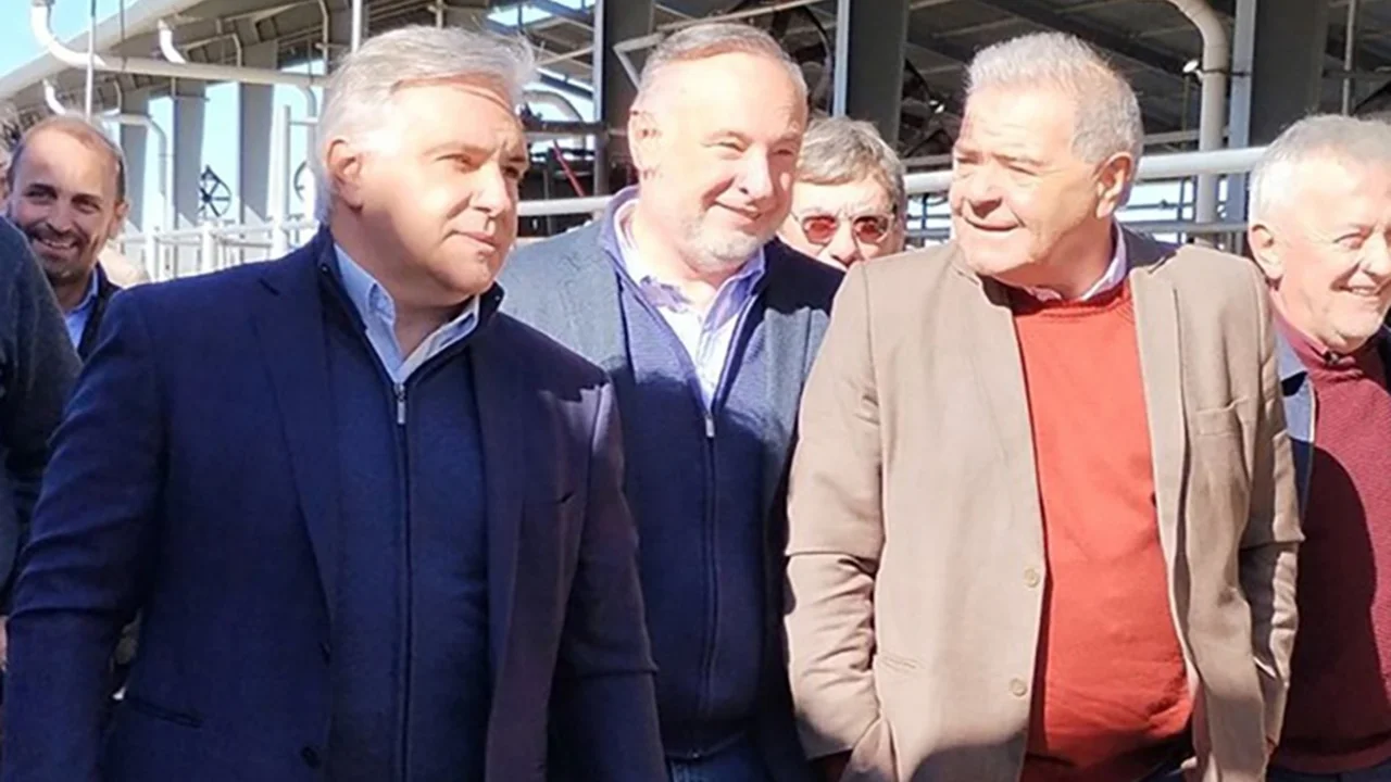 El gobierno de Llaryora apuntó contra Milei y Caputo por las retenciones: "Tristeza y bronca"