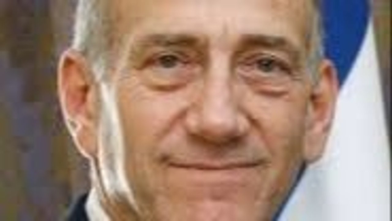Un ex premier israelí advirtió sobre la ofensiva contra Gaza: "Muy cerca de ser crímenes de guerra"