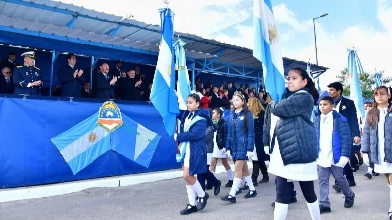 Con el escenario electoral definido, Insfrán encabezará el acto por el 25 de mayo y crece la expectativa por su mensaje político