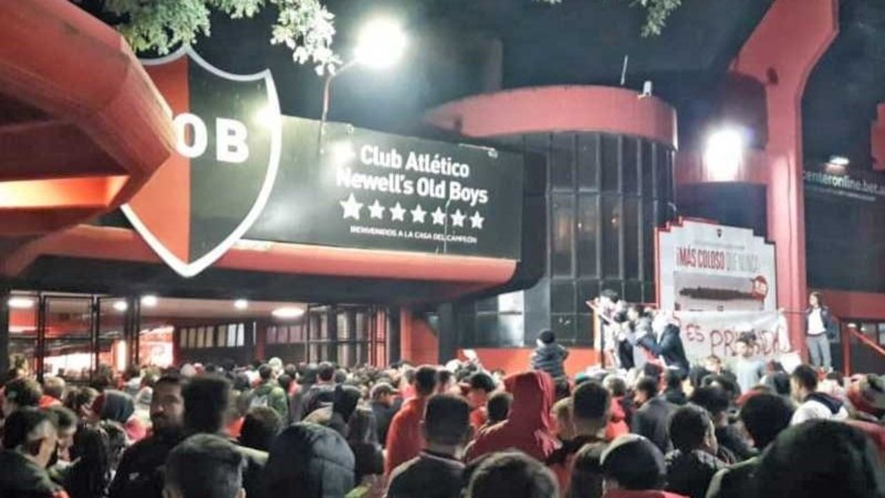 Newell's Old Boys, Asamblea extraordinaria.