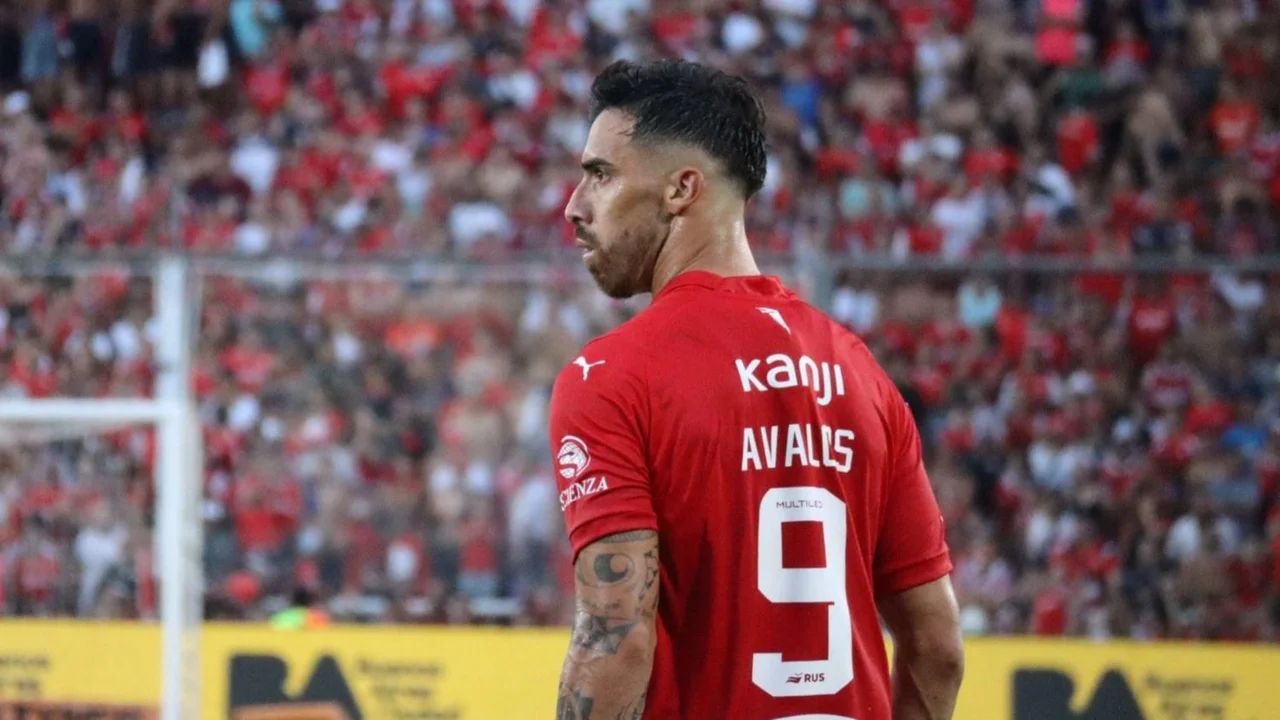 La impensada decisión de Julio Vaccari con Ávalos para Independiente vs. Huracán