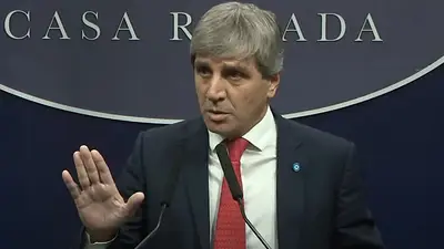 Devaluación o default: el crudo pronóstico en Estados Unidos para el futuro de Argentina Devaluación o default: el crudo pronóstico en Estados Unidos para el futuro de Argentina