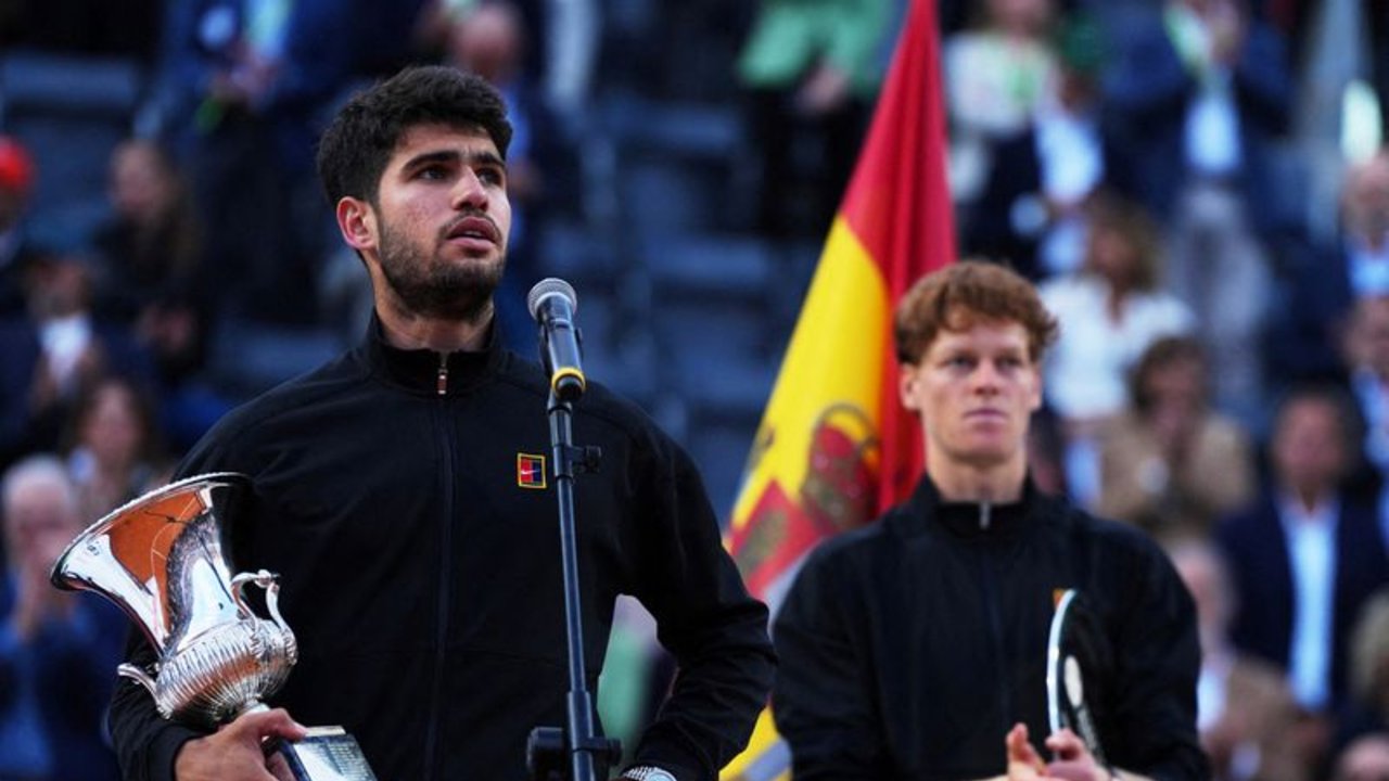 La rivalidad entre Alcaraz y Sinner cobra protagonismo en la era pos-Nadal del Abierto de Francia