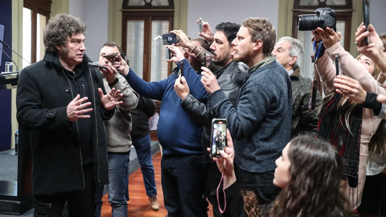 Endurecen el protocolo de acreditados en Casa Rosada y podrá haber youtubers