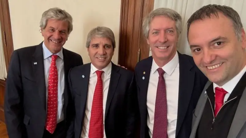 El ministro Caputo insiste en su contabilidad creativa para mostrar un Banco Central "sólido"