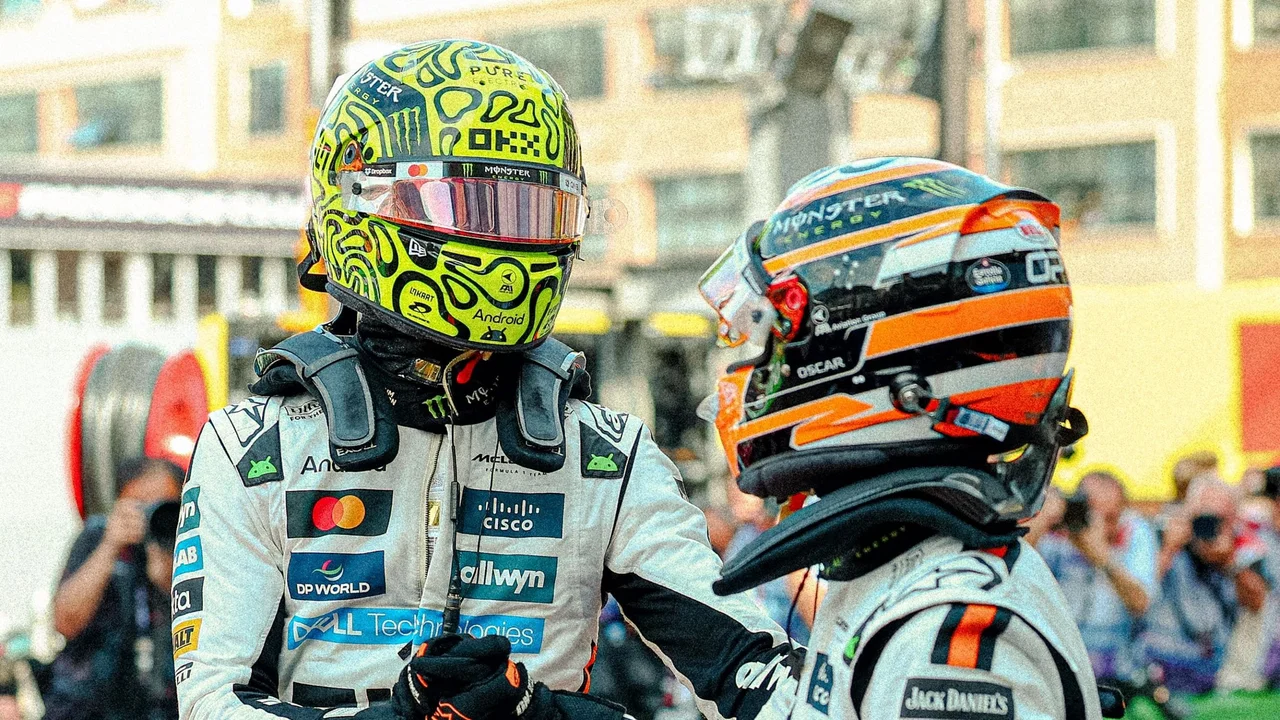 Lando Norris y Oscar Piastri.