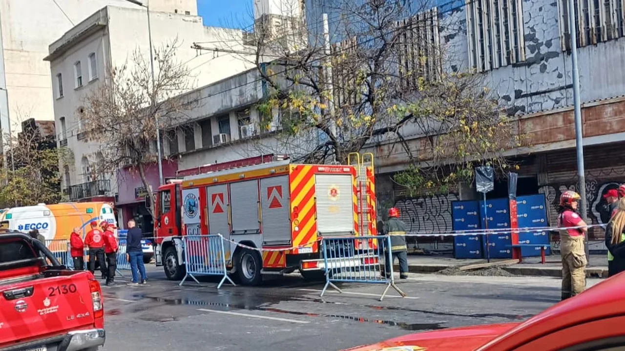 Trágico derrumbe en el centro de Córdoba. 