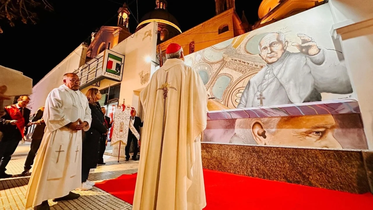 Un mural para la memoria histórica: La Rioja homenajea al Papa Francisco con una emotiva obra artística