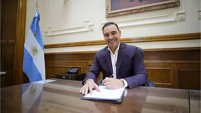 Gustavo Valdés le respondió a Milei: "No vamos a ir a una mesa de rendición" Gustavo Valdés le respondió a Milei: "No vamos a ir a una mesa de rendición"