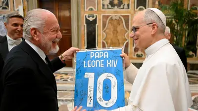 El papa León XIV se reúne con el Napoli, campeón de la Serie A italiana El papa León XIV se reúne con el Napoli, campeón de la Serie A italiana