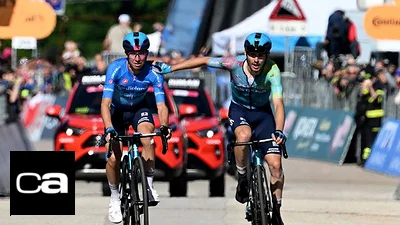 Del Toro mantiene liderato del Giro en etapa caótica ganada por Scaroni; Roglic abandona y Carapaz resurge Del Toro mantiene liderato del Giro en etapa caótica ganada por Scaroni; Roglic abandona y Carapaz resurge