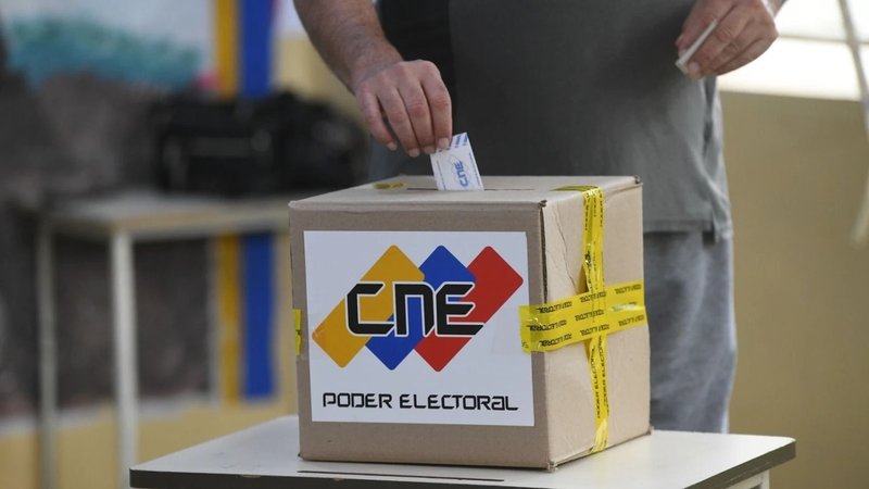La oposición mayoritaria boicoteó y el chavismo ganó nuevas elecciones en Venezuela con el 60% de abstención