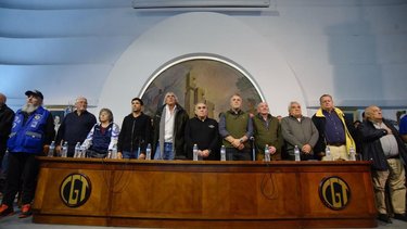 Los gremios del transporte anunciaron un plan de lucha y evaluarán hacer un paro en junio