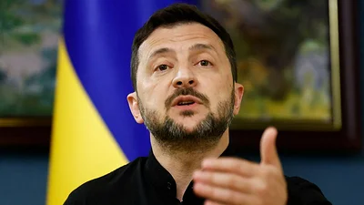 Zelenski afirma que Rusia ha reunido 50.000 soldados para su ofensiva en el norte de Ucrania Zelenski afirma que Rusia ha reunido 50.000 soldados para su ofensiva en el norte de Ucrania