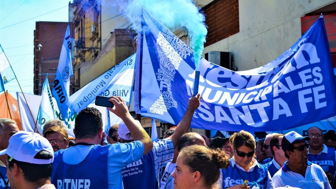 Festram realiza un paro de 48 horas por reclamos salariales y apuntó contra Pullaro: "Perdió la memoria"