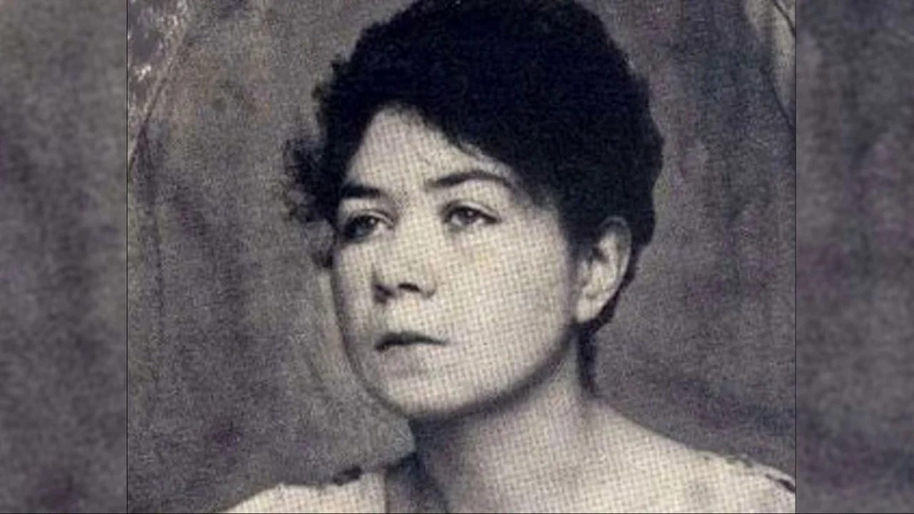 Alfonsina Storni.