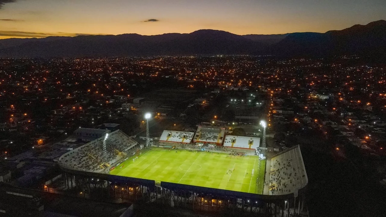 Impulso al deporte local: la provincia firmó un acuerdo para garantizar el apoyo integral a la Liga Riojana de Fútbol