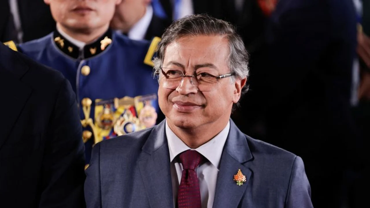 Colombia eleva sus impuestos al crudo y el oro por déficit de recaudación fiscal