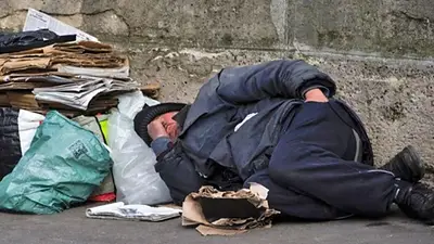 Por la crisis de Milei y Pullaro, se duplicaron las personas en situación de calle en Rosario: "Indigencia" Por la crisis de Milei y Pullaro, se duplicaron las personas en situación de calle en Rosario: "Indigencia"