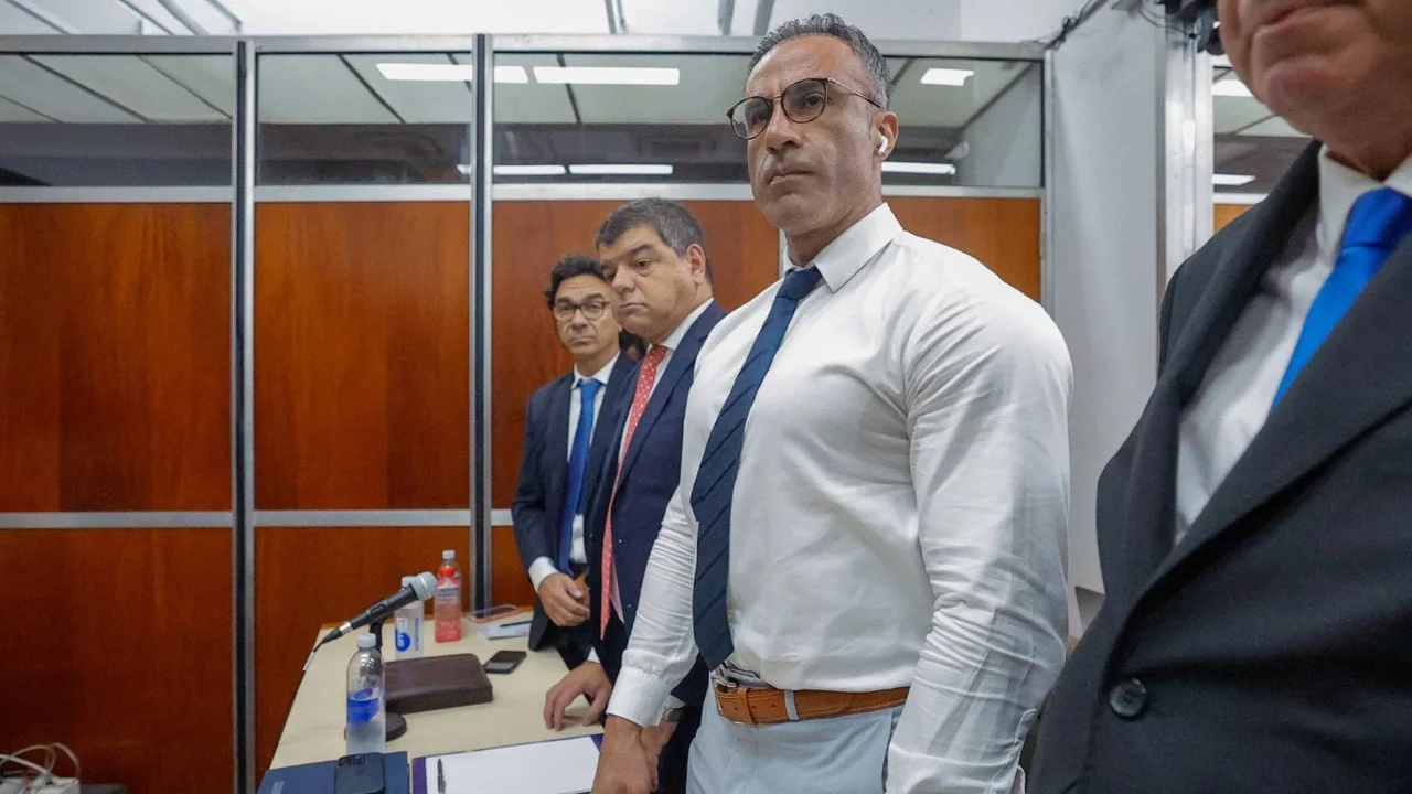 Suspenden el juicio por la muerte de Diego Maradona tras el escándalo