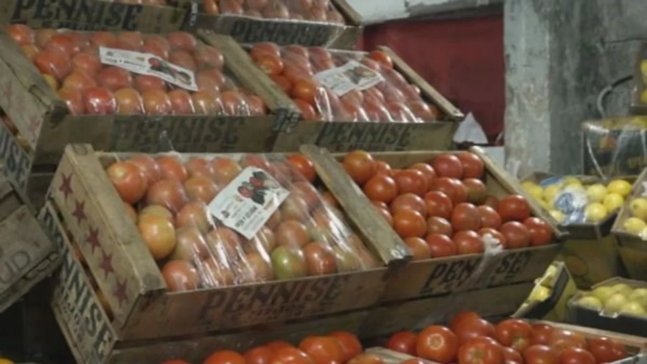 Cuál es la verdulería de Guernica que vende frutas y verduras al costo. Verdulería La nueva luna en Guernica precios y donde queda la verdulería.