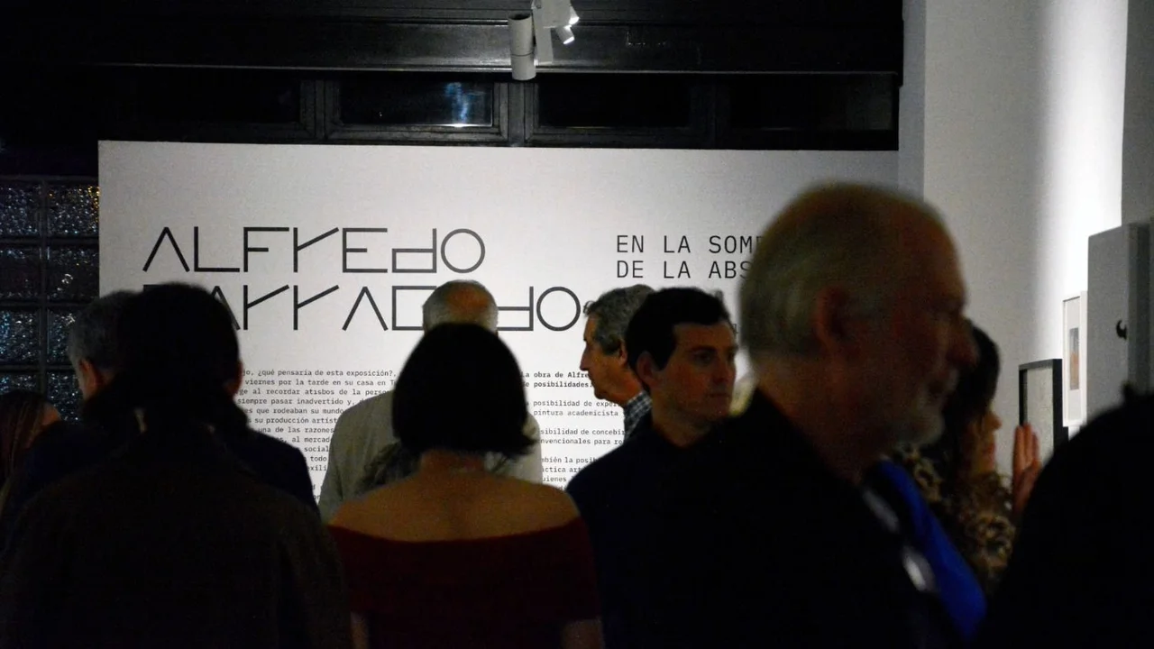 Más de cuatro décadas de obra inédita en una muestra que rescata el valor disruptivo de los abstractos del siglo XX