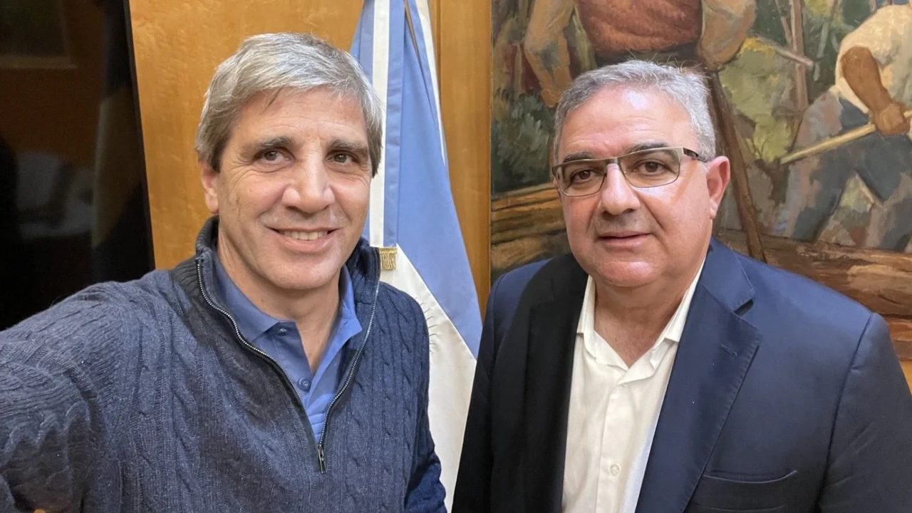 Dólar colchón: el gobierno logró el apoyo de Jalil y busca a otros gobernadores